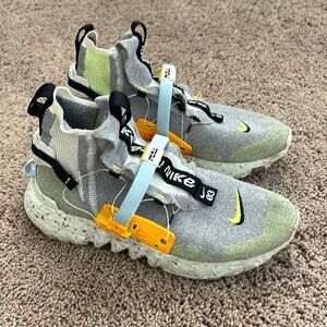 Nike Space Hippie’03; Color: “Space”